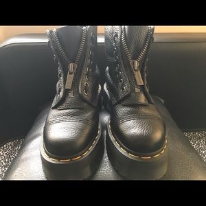 Dr Martens Sinclair Boots US 7